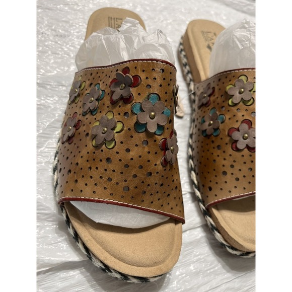 L'Artiste Spring Step Sandals 42 (Fit Is 10.5 Wide) Leather Floral Mules Slip On - Picture 1 of 10